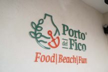 Porto Del Fico - Insegna